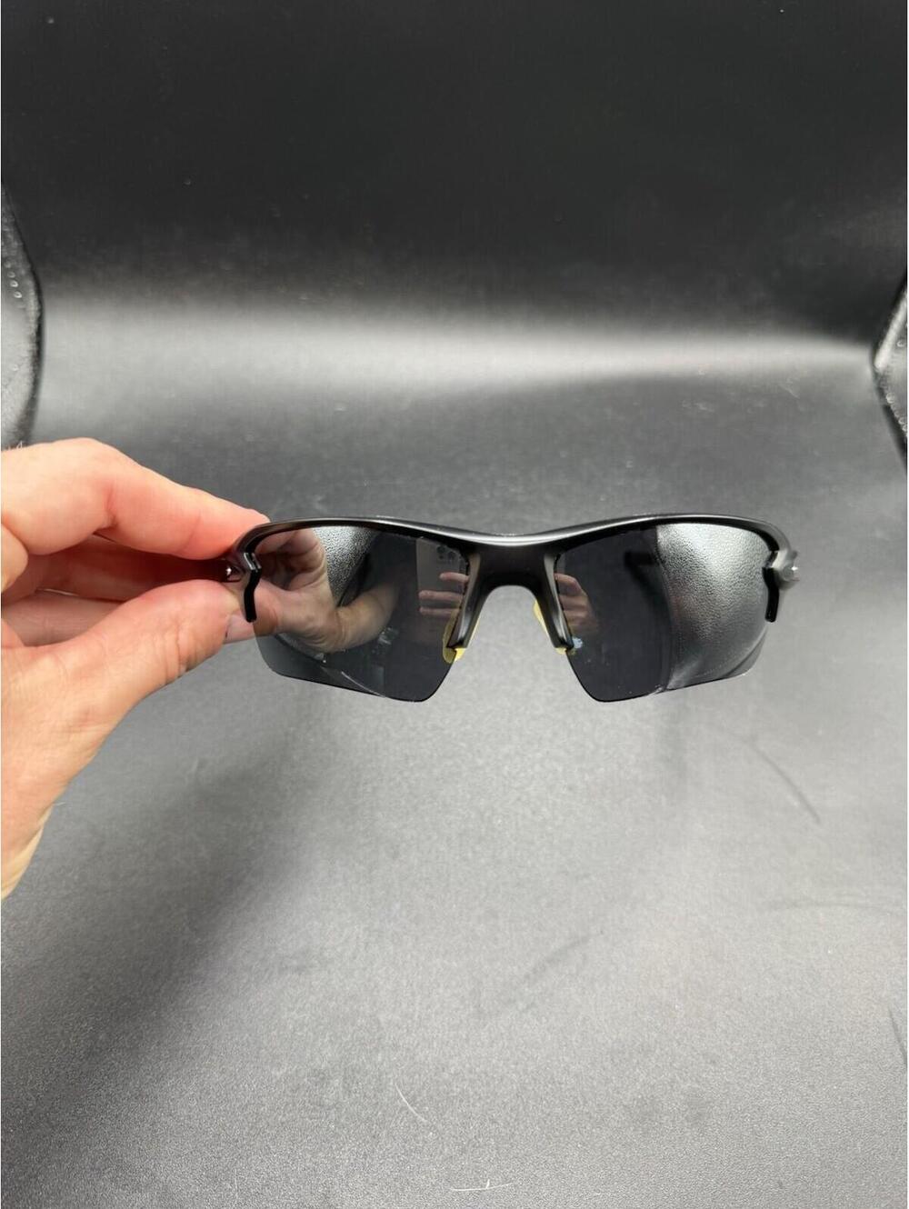 Oakley Flak 2.0 XL Matte Black/Black Iridium Lenses